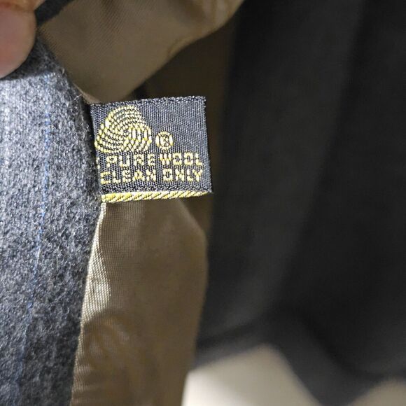 Bill Blass Pure Wool Blazer Mens Size 40R Gray With Pastel Pinstripes Small FLAW - Picture 10 of 16